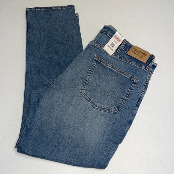 🎉HP🎉NWT Signature Levi’s  Super Flex Slim 40x30 - Picture 4 of 9